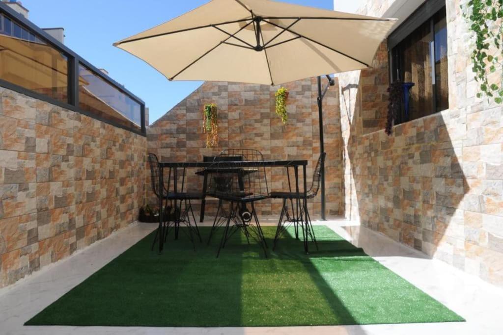 Appartement Meuble Et Bien Situe Meknès Exterior foto